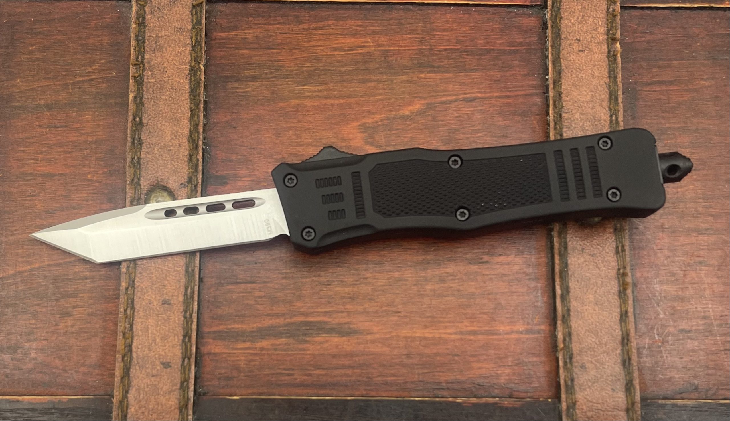 Mini M390 OTF - Image 1