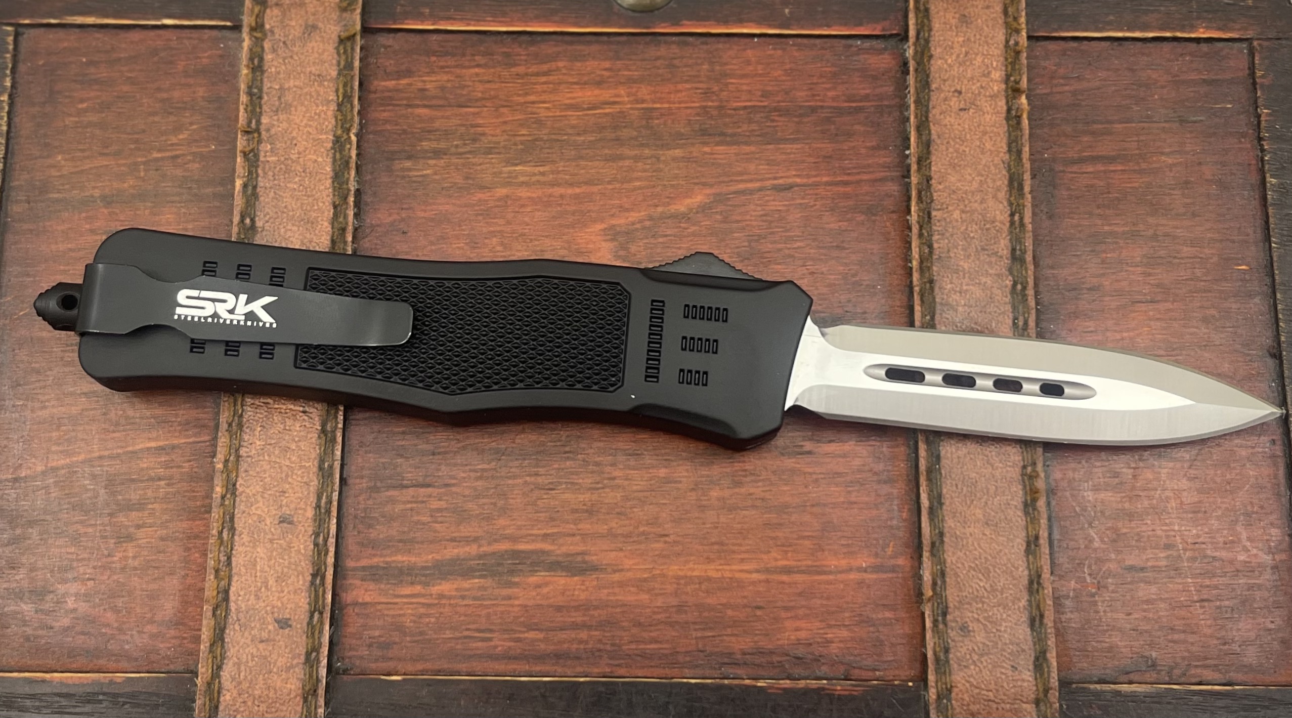 Medium M390 OTF Dagger - Image 2